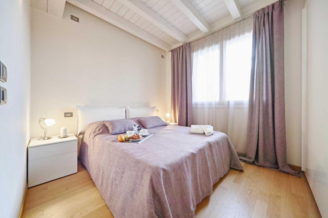 Warda A6 Apartment デセンツァーノ・デル・ガルダ エクステリア 写真