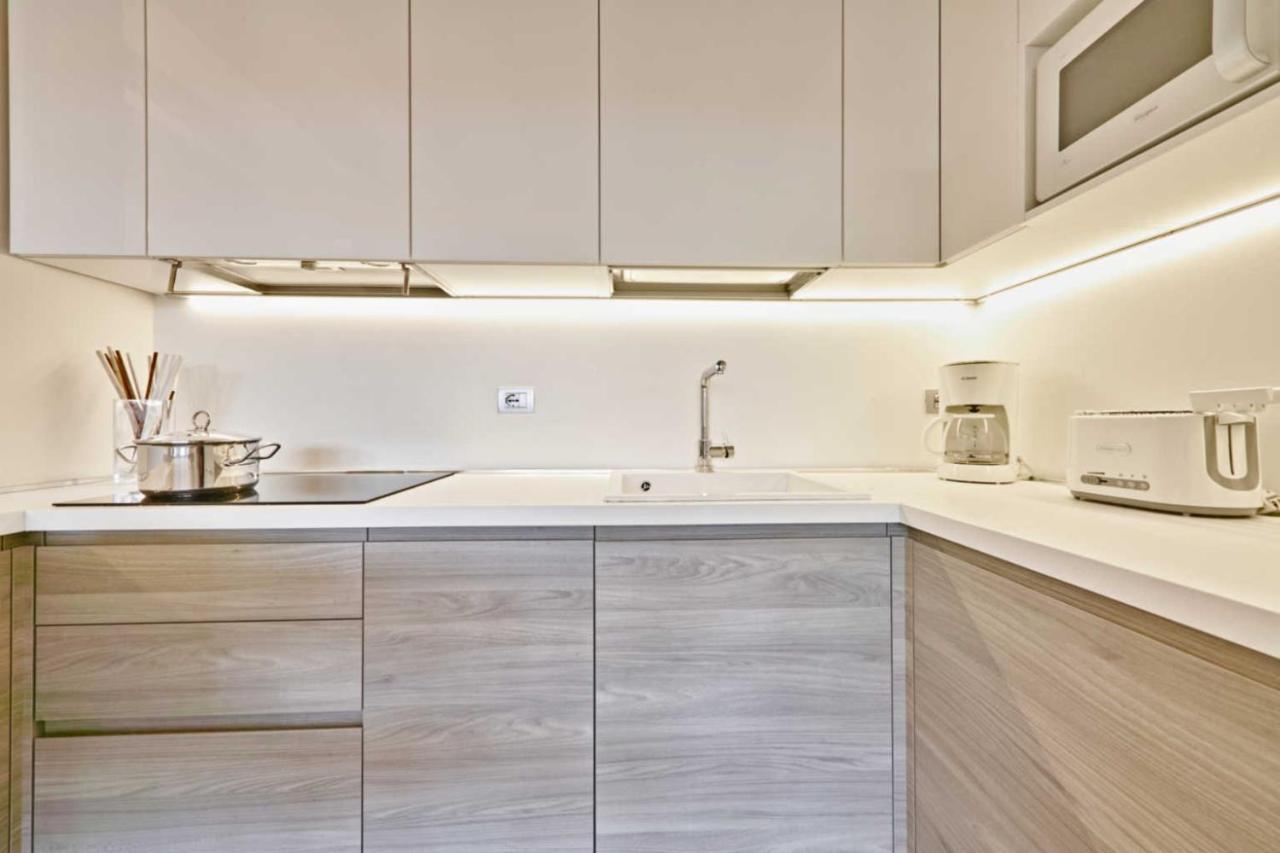Warda A6 Apartment デセンツァーノ・デル・ガルダ エクステリア 写真