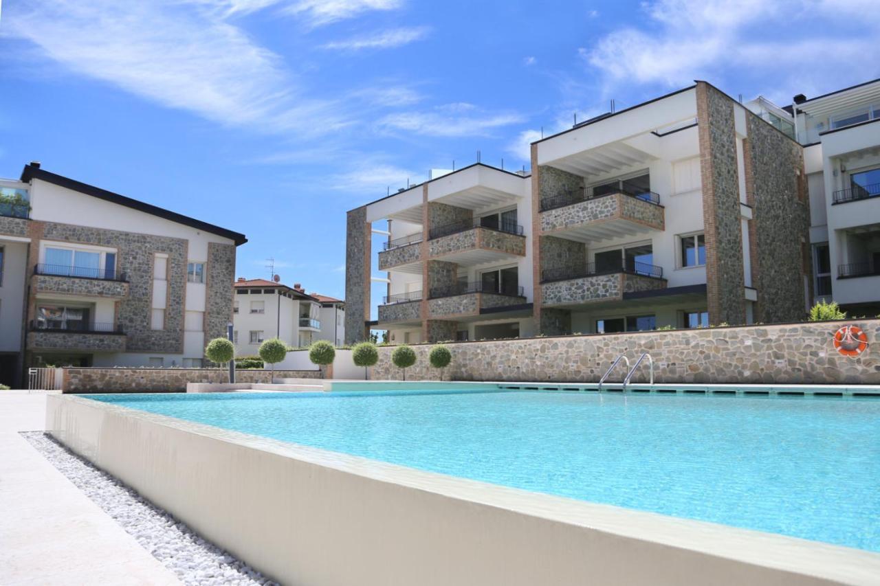 Warda A6 Apartment デセンツァーノ・デル・ガルダ エクステリア 写真